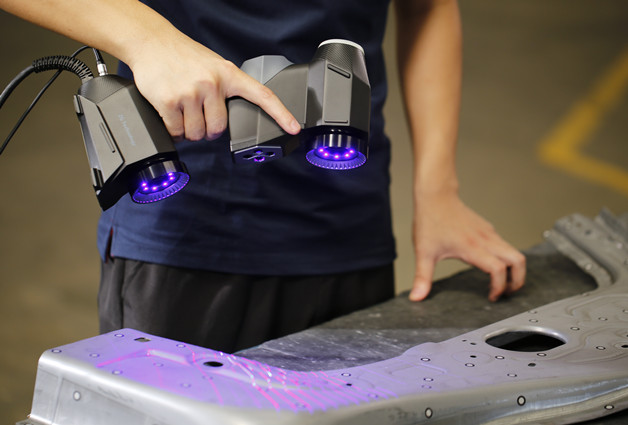 Mavi ışık teknolojisine sahip 3D tarayıcı