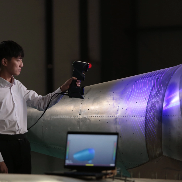 Prototiplemenin Ötesinde: Profesyonel 3D Tarayıcıların Üretim ve Tersine Mühendislikteki Kritik Uygulamaları