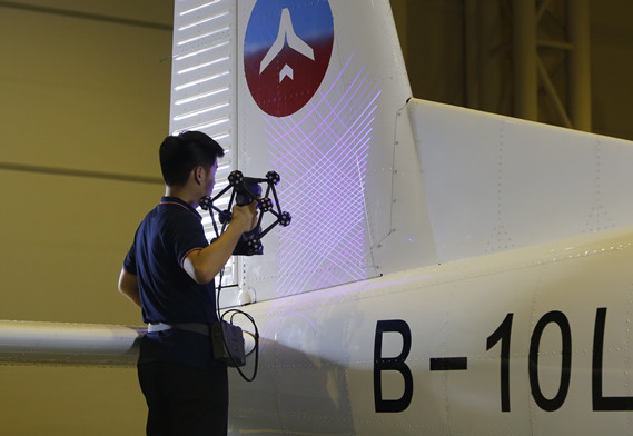 y&uuml;ksek hızlı 3D tarama ile optik izleme 3D tarayıcı