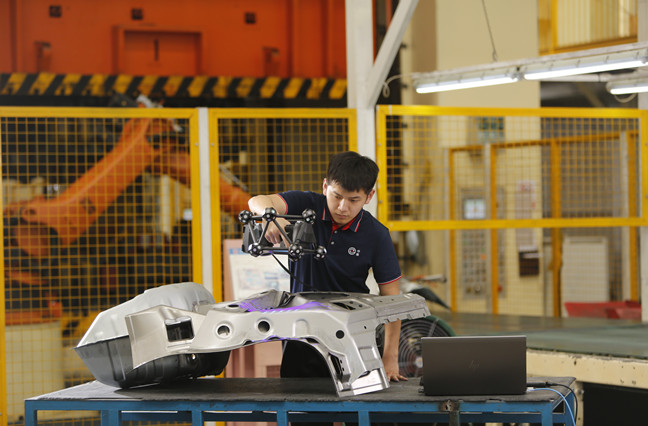 B&uuml;y&uuml;k Makine Par&ccedil;ası 3D Boyutlu Muayene